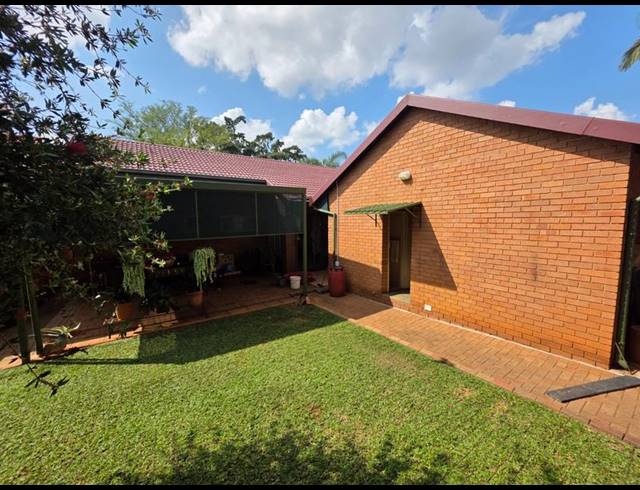 3 BEDROOM HOUSE FOR SALE IN MONTANA PARK